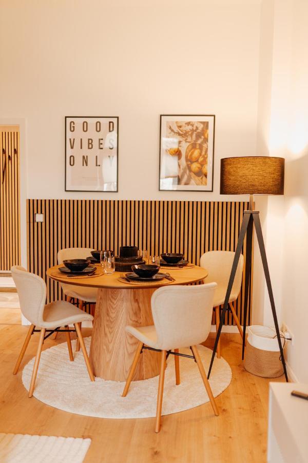 Design Apartment Stadtfeld-Ost Mit Netflix & 2 Schlafzimmern Magdeburg Exterior photo